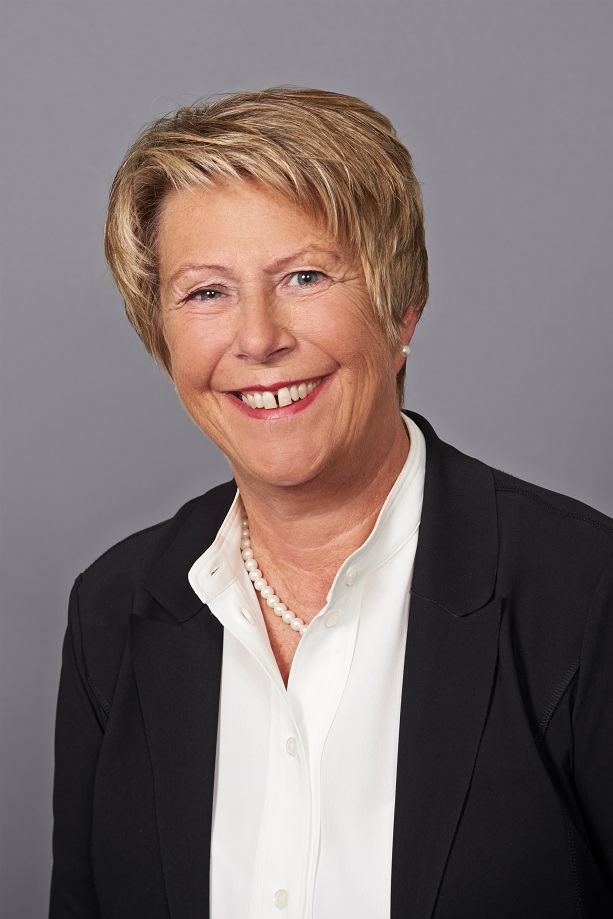 45 Braun Regina