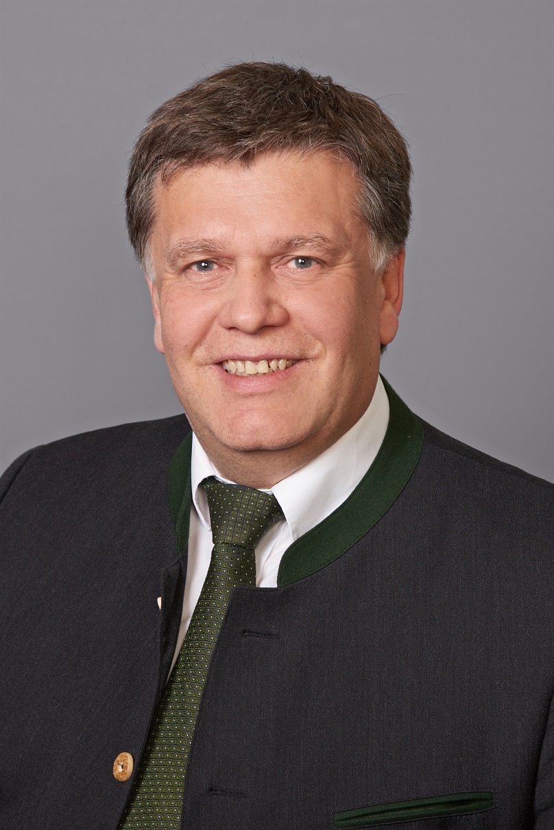 51 Hundhammer Helmut