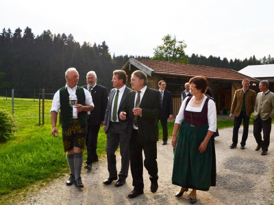 Helmut Brunner auf dem Langhof bei Hörzing