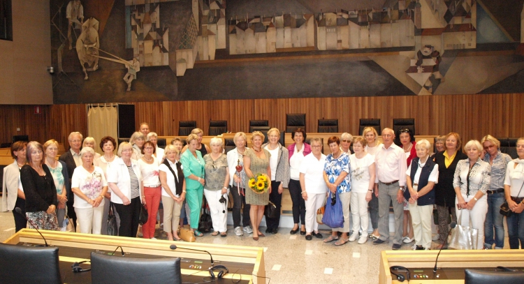 Vertreterinnen der Frauenunion Rosenheim Stadt &amp; Land im Südtiroler Landtag