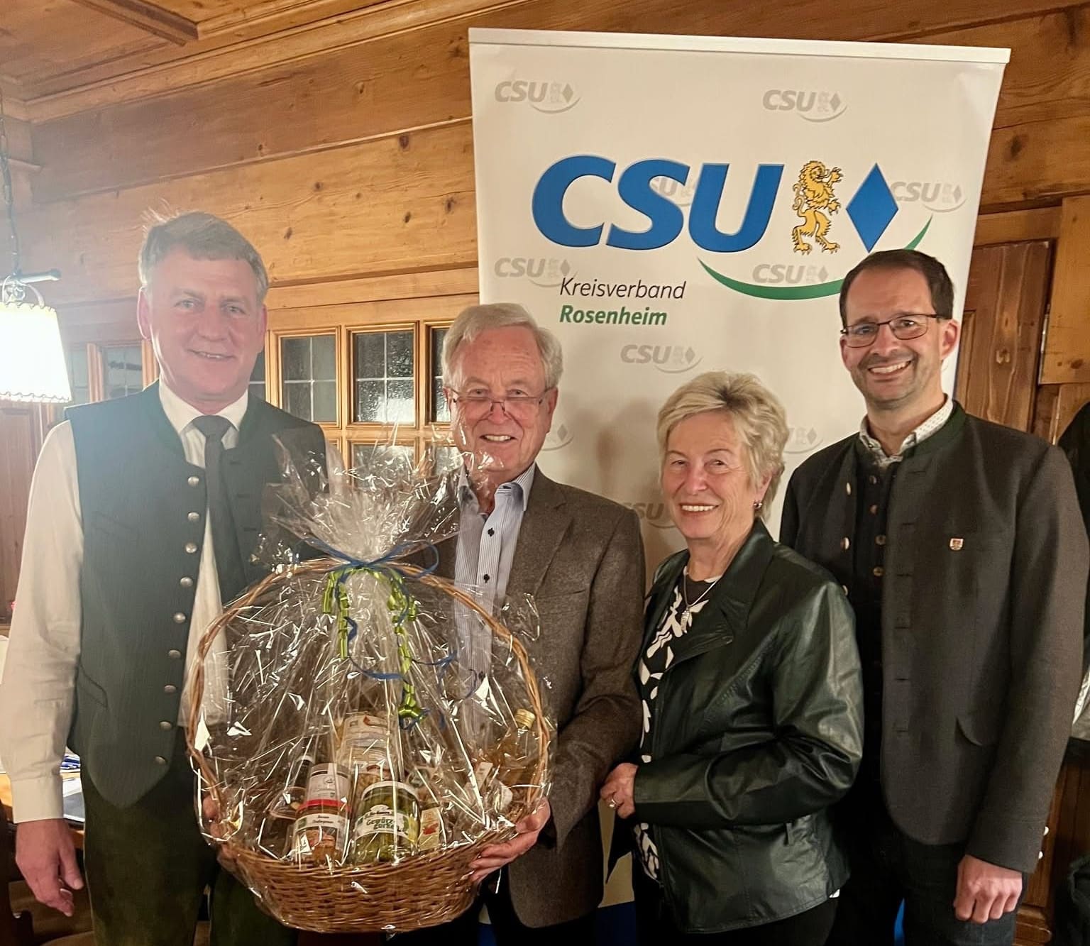 Ehrung von Adalbert und Ursula Meishammer für besondere Verdienste