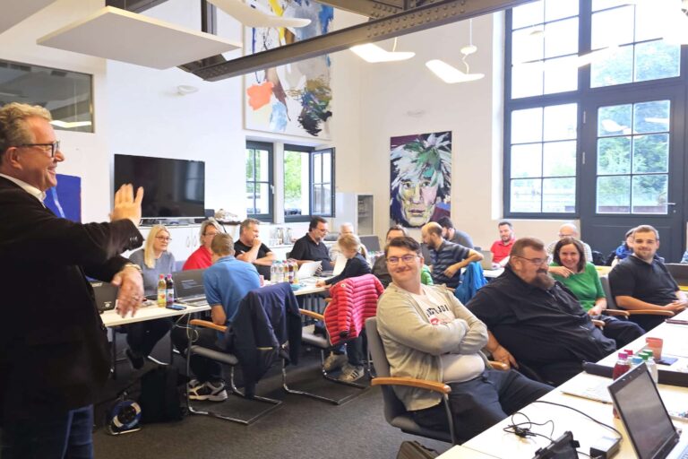 Klaus Stöttner beim Digitalfrühstück am 2. August 2025